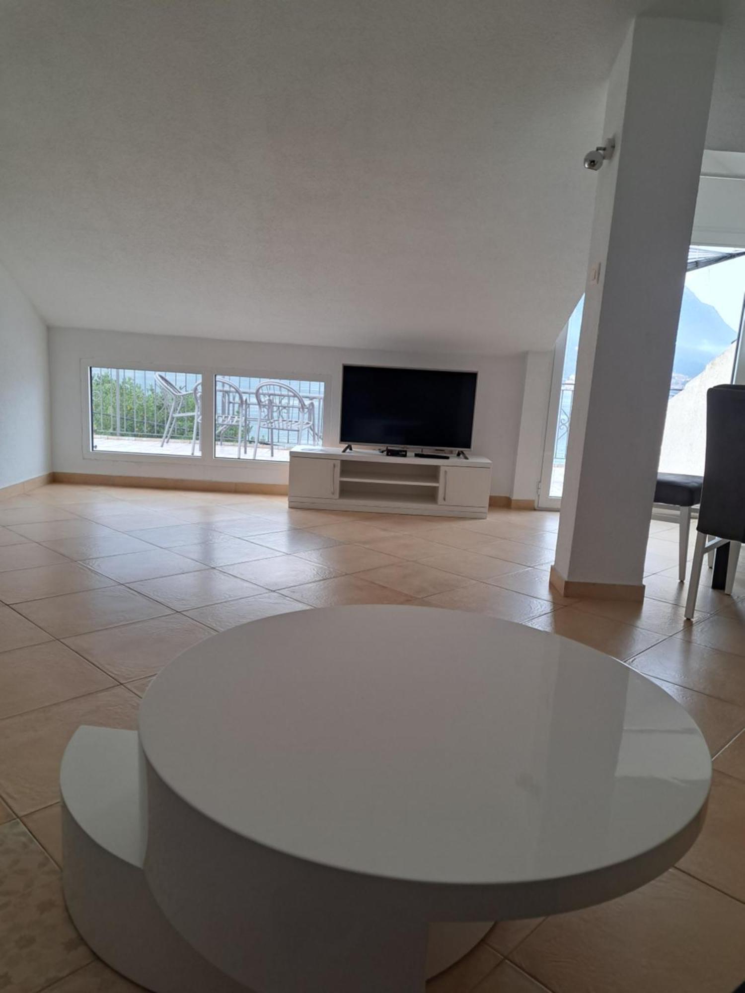 Apartments Pejanovic Kotor Luaran gambar