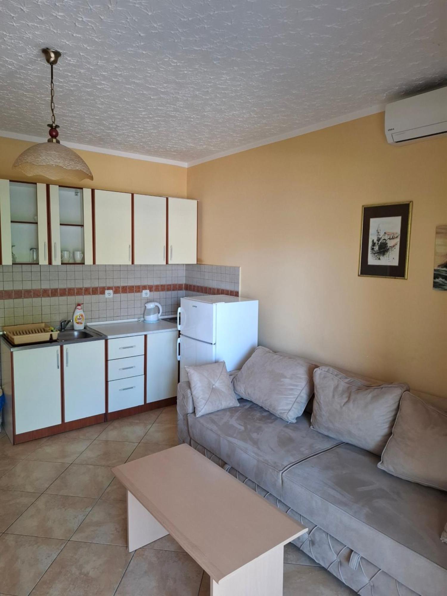 Apartments Pejanovic Kotor Luaran gambar