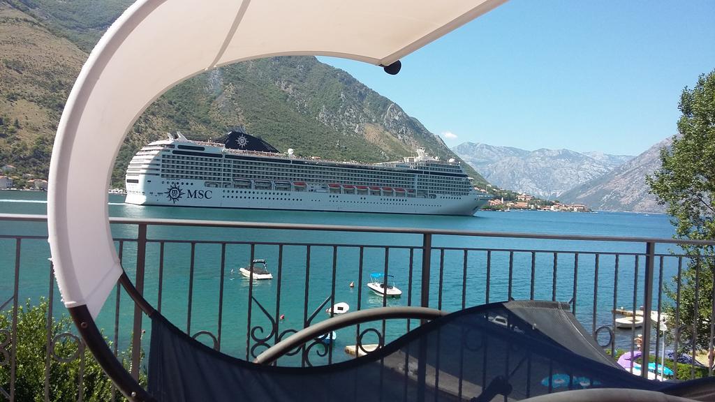 Apartments Pejanovic Kotor Luaran gambar