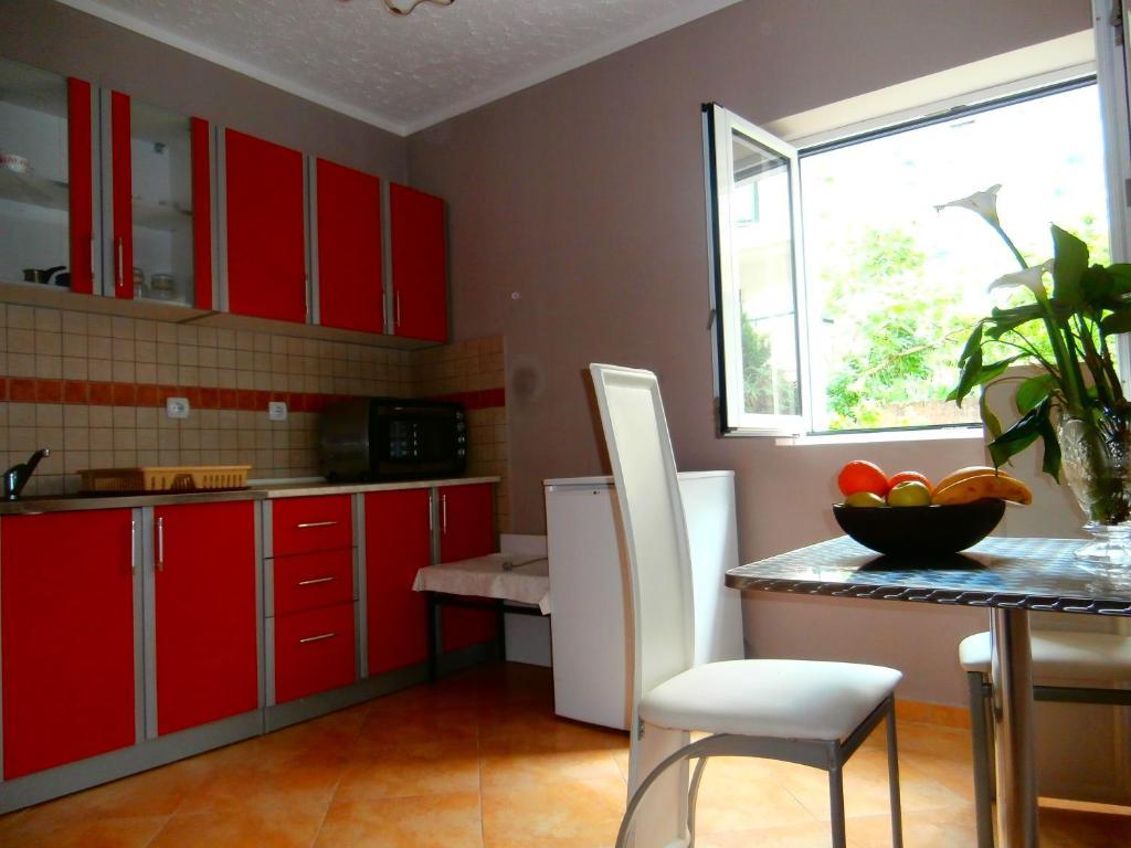 Apartments Pejanovic Kotor Bilik gambar