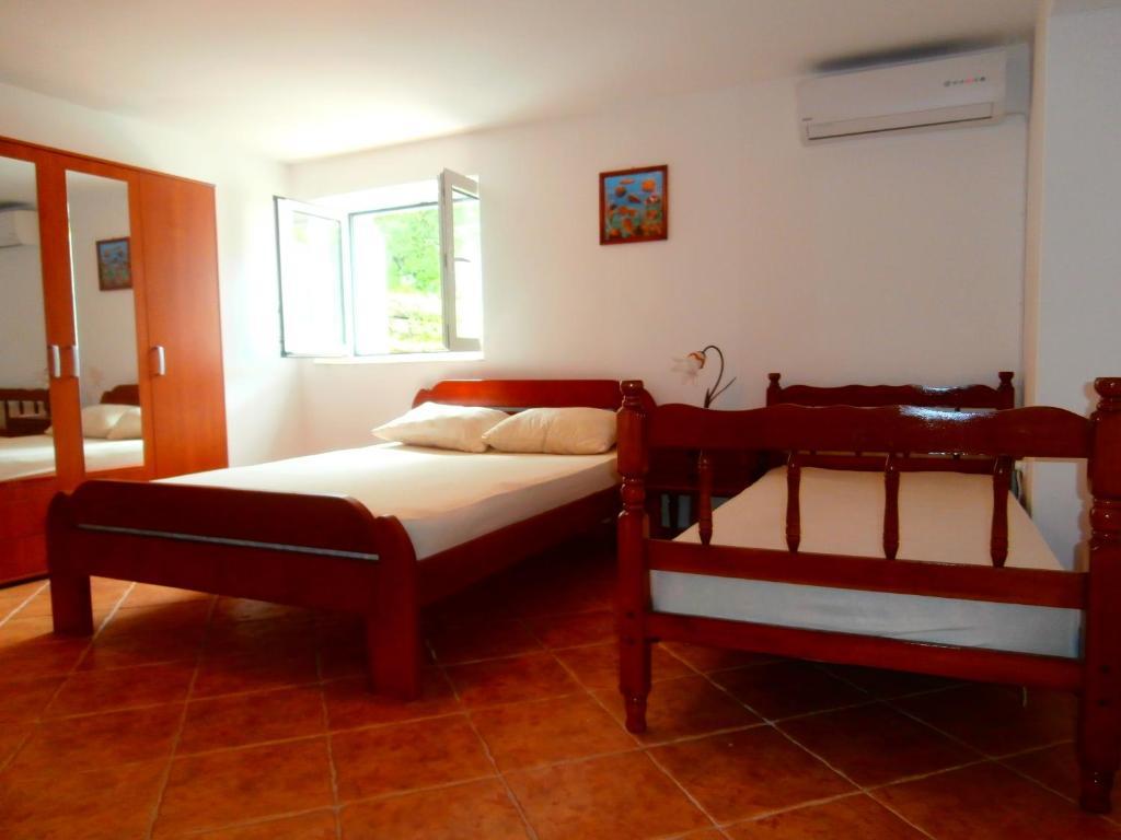 Apartments Pejanovic Kotor Bilik gambar