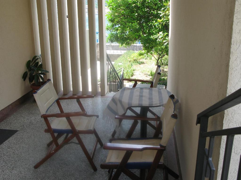 Apartments Pejanovic Kotor Bilik gambar