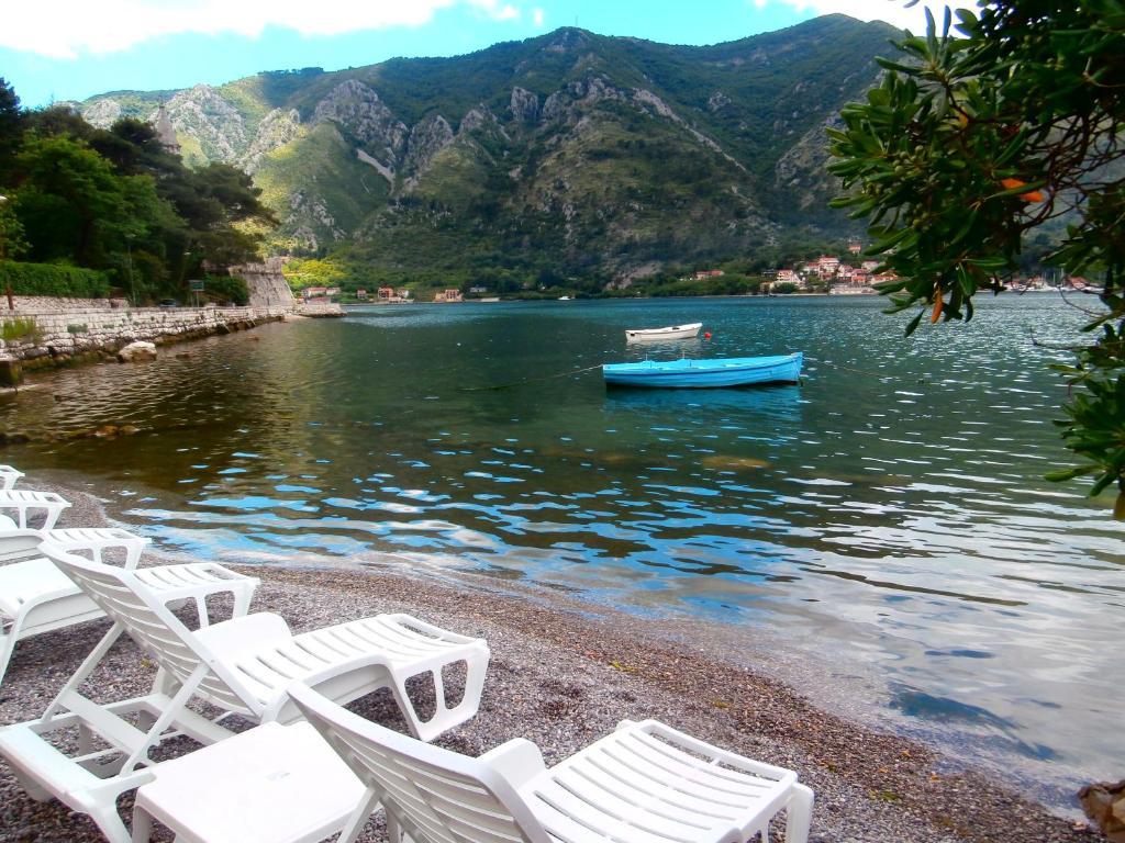 Apartments Pejanovic Kotor Luaran gambar